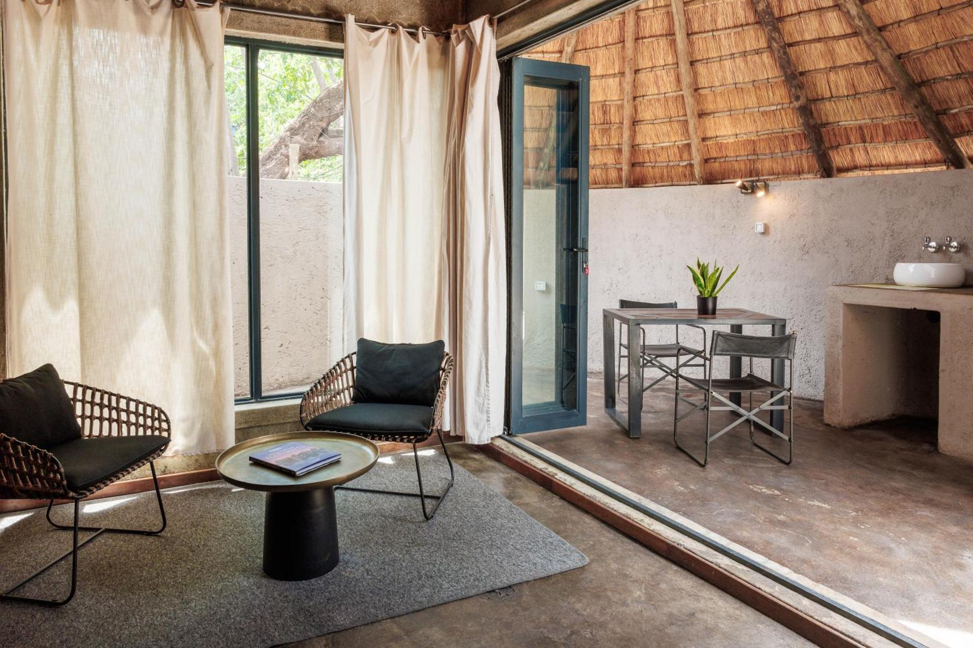 קסנה Chobe House Villa And Chalets מראה חיצוני תמונה